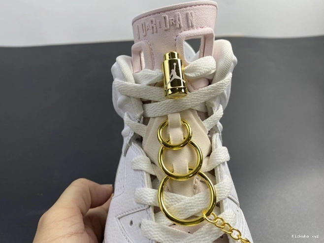 DH9696-100 Jordan Hoops Gold (W) 6 Retro Air 0525